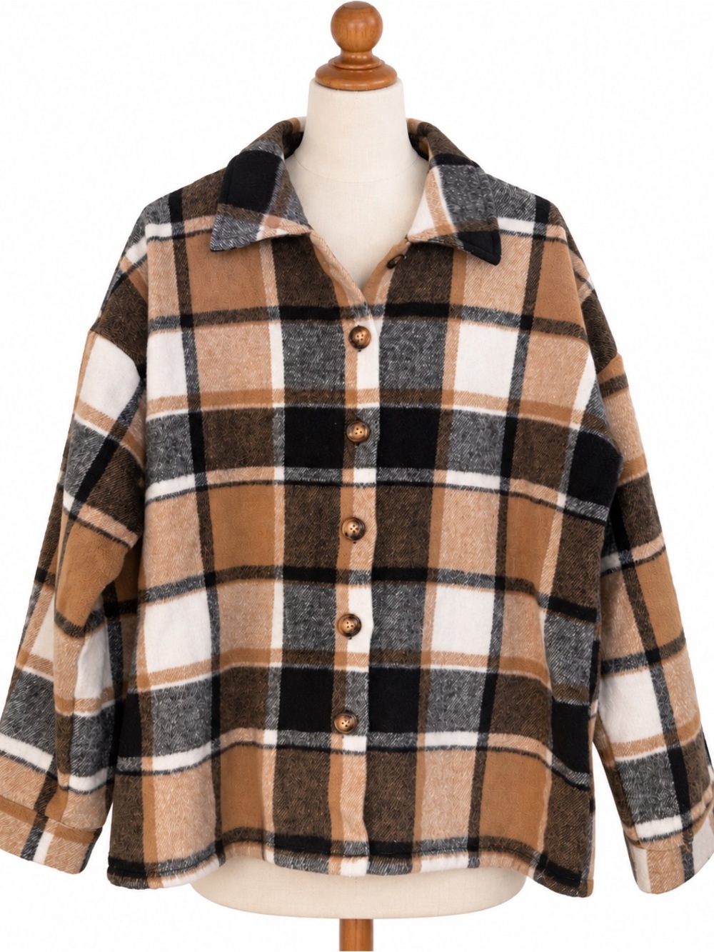 Pulse Plaid Teddy Jacket in Tan, Black & White